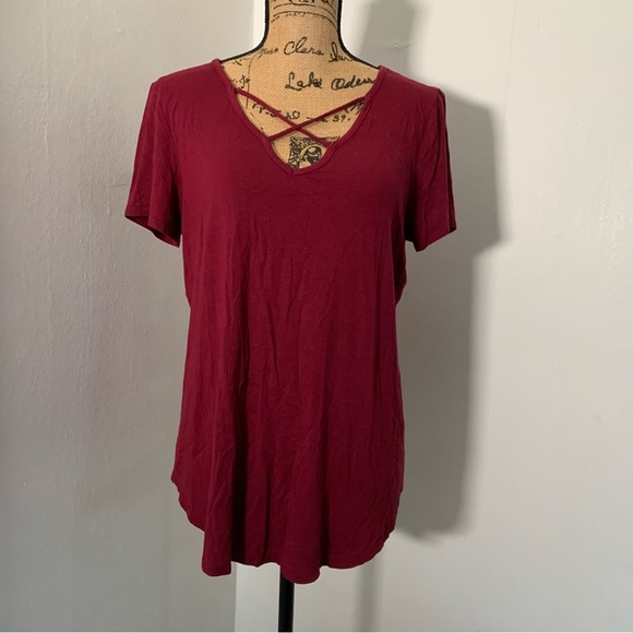 Emory Park Red Tee with Criss Cross Style - Picture 2 of 7